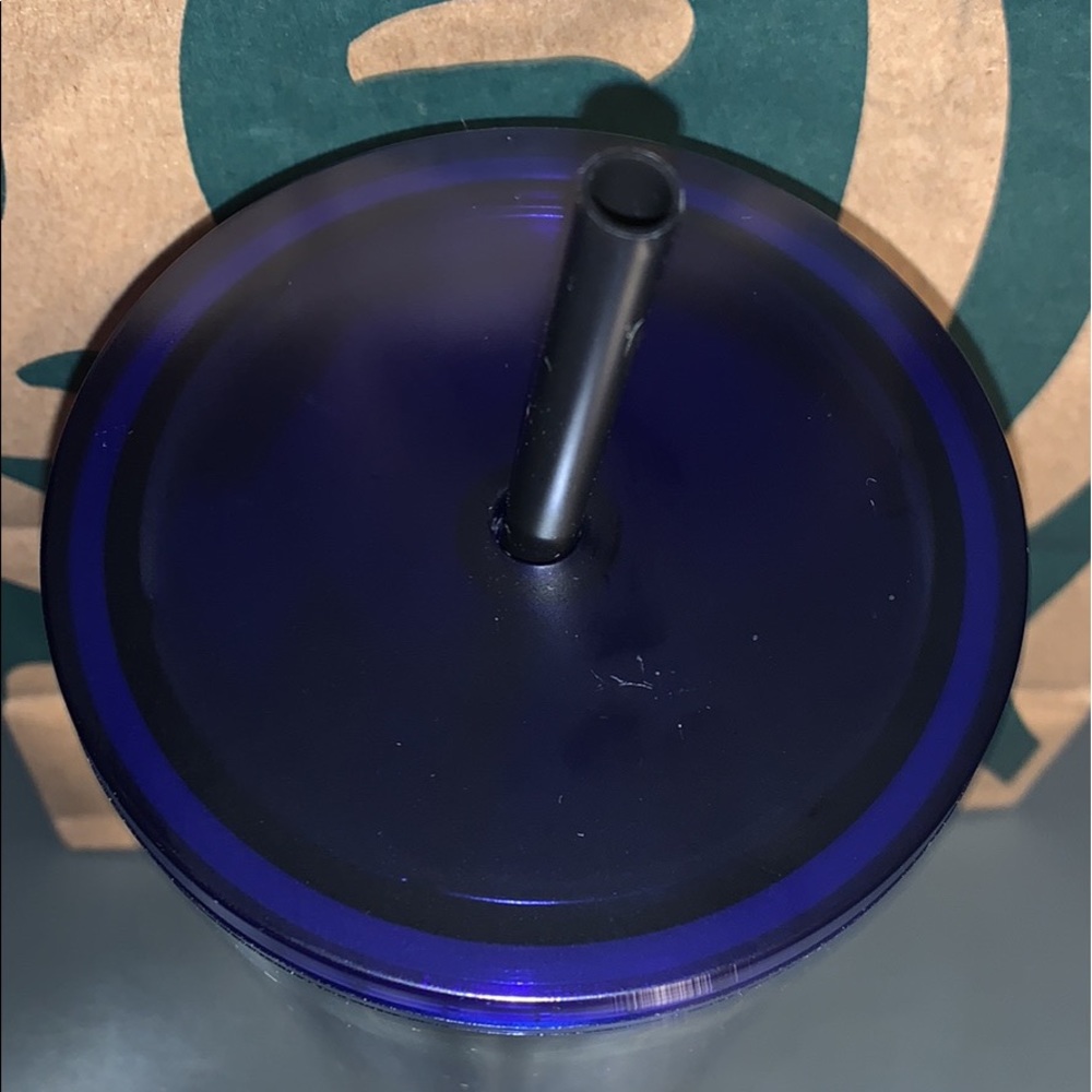 ❌SOLD❌Starbucks Fall 2020 blue rose 24oz tumbler - Picture 3 of 10
